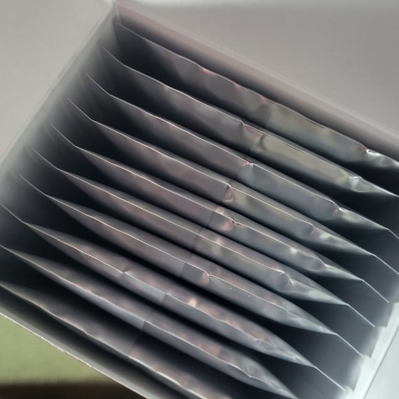 SK-II Brightening Derm Revival Mask- 1 box of 10 - Picture 2 of 5